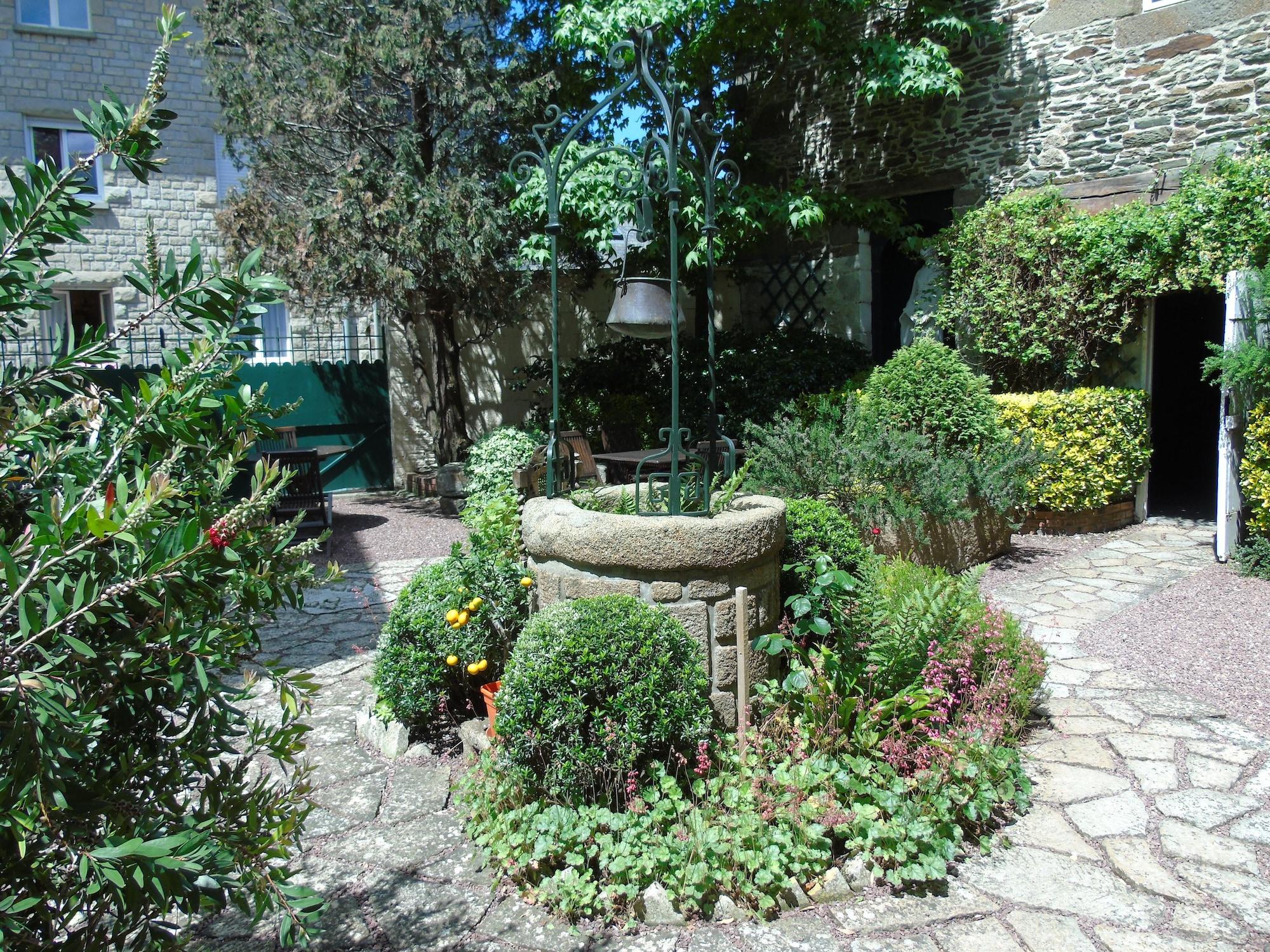 Best Western Hotel Montgomery Pontorson Exterior photo